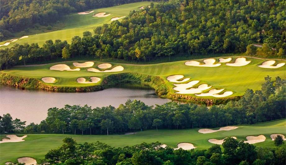 FLC QUANG BINH GOLF RESORT​ FLC